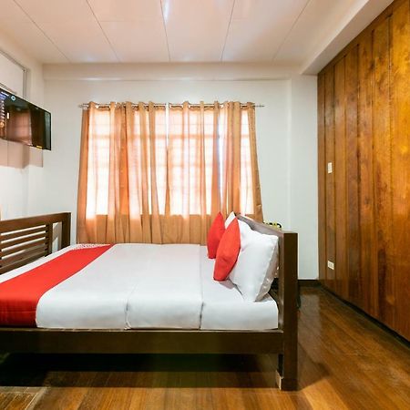 Oyo 122 The Peak Pines Pension Baguio City Екстер'єр фото